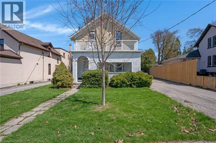 22 SAMUEL Street, Kitchener, Ontario N2H1P1