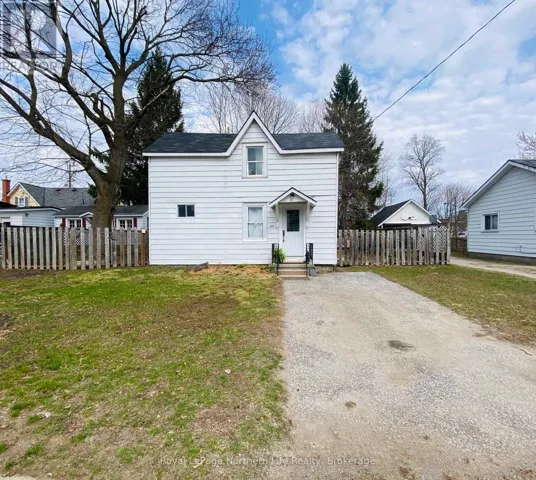 630 FIRST STREET S, Gravenhurst (Muskoka (S)), Ontario P1P1K1