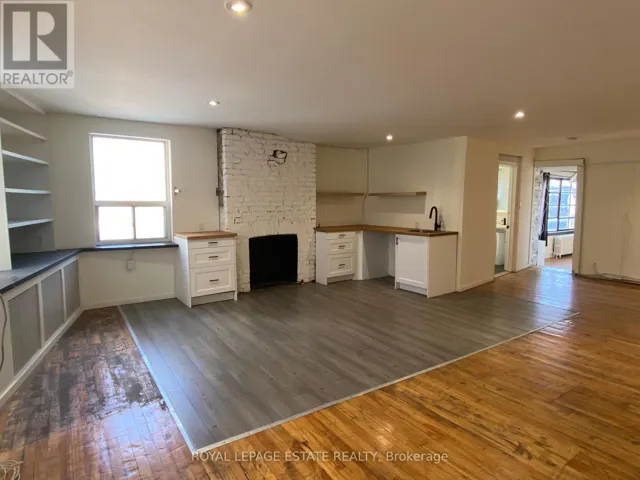 155 RICHMOND STREET E, Toronto (Moss Park), Ontario M5A1N9