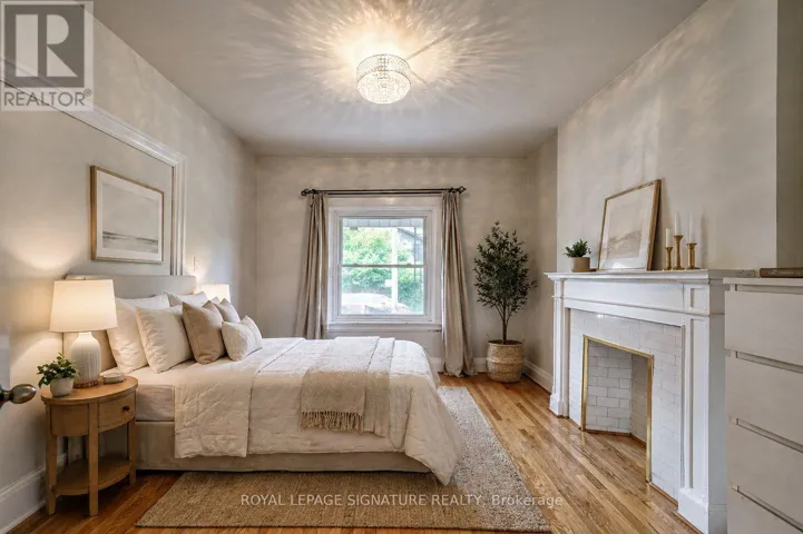 MAIN - 439 CRAWFORD STREET, Toronto (Palmerston-Little Italy), Ontario M6G3J7