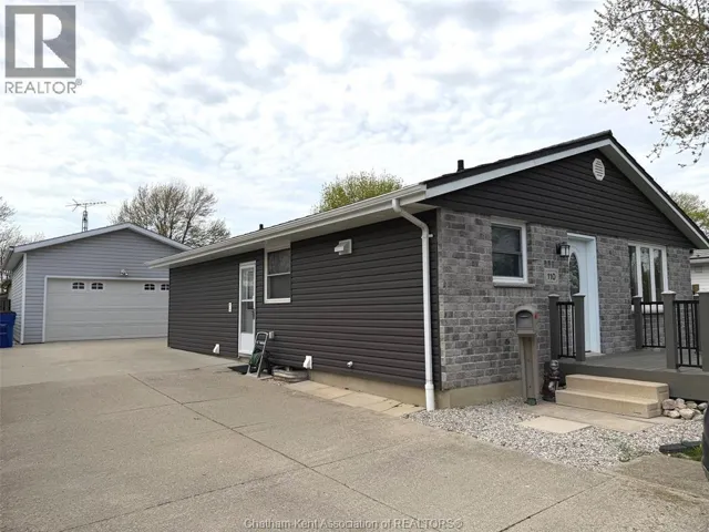 110 Highbury CRESCENT, Wallaceburg, Ontario N8A4T7