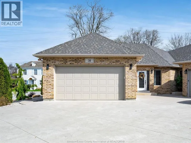31 Mettawas LANE, Kingsville, Ontario N9Y2C9
