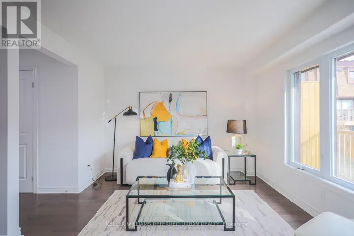 4 - 11 PLAISANCE ROAD, Richmond Hill (North Richvale), Ontario L4C5H1