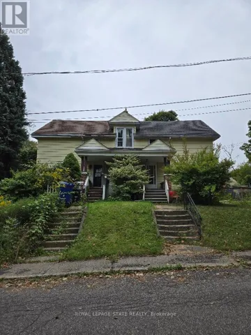 4340 ELGIN STREET, Niagara Falls (Downtown), Ontario L2E2X8