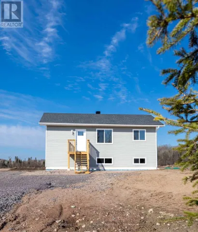 201 TALON CRESCENT S, Bonfield, Ontario P0H2E0