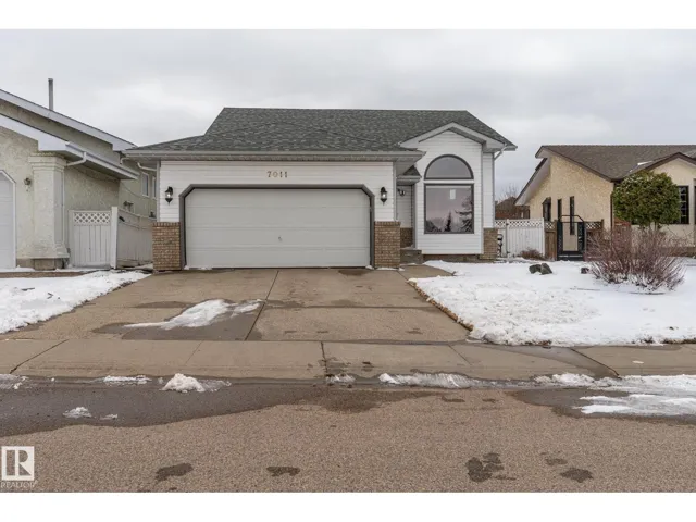7011 158 AV NW, Edmonton, Alberta T5Z2Z5
