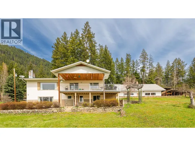 5660 Cory Road, Wynndel, British Columbia V0B2N1