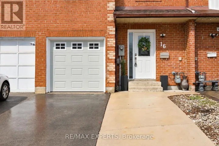 16 HETHERINGTON PLACE, Brampton (Central Park), Ontario L6S5M7