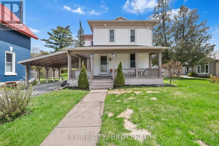 19 WHELAN STREET, Westport, Ontario K0G1X0