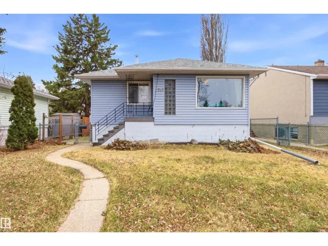 9745 68 AV NW, Edmonton, Alberta T6E0R3