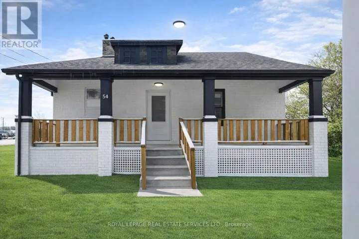 54 FERNDALE DRIVE N, Barrie (0 North), Ontario L4N9V4