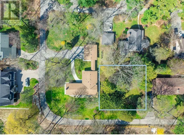 845 CHAUCER AVENUE, Mississauga (Lorne Park), Ontario L5H2Z5