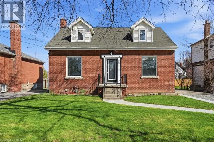 687 UPPER JAMES Street, Hamilton, Ontario L9C2Z4