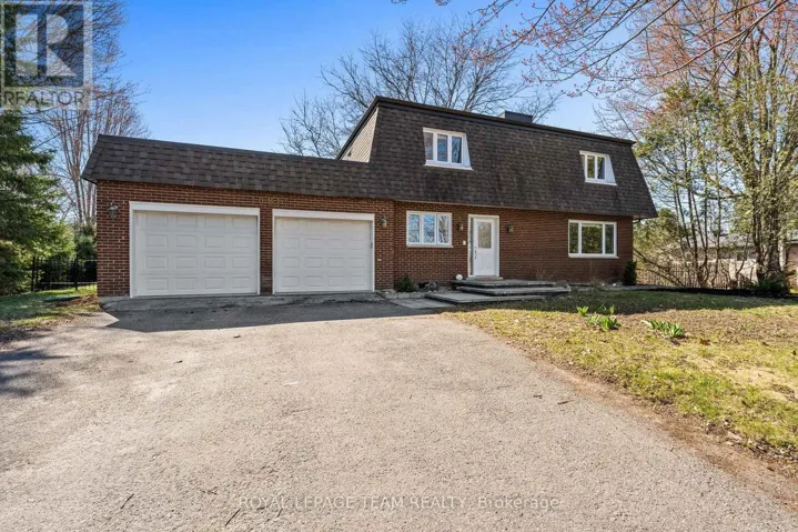 1081 BOUCHER CRESCENT, Ottawa, Ontario K4M1B3