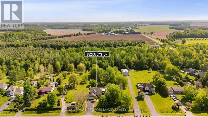 882 DU CASTOR ROAD, The Nation, Ontario K0A3C0