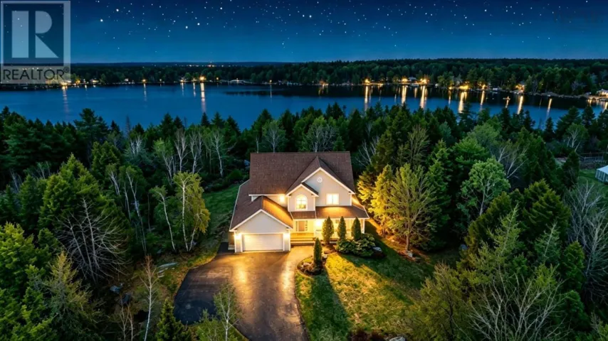 143 Lewis Lake Terrace, Hammonds Plains, Nova Scotia B4B1X2