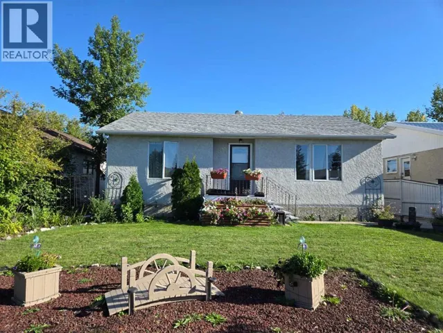 305 3 Street S, Vulcan, Alberta T0L2B0