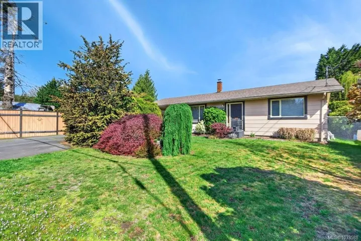 1984 Noel Ave, Comox, British Columbia V9M2J7