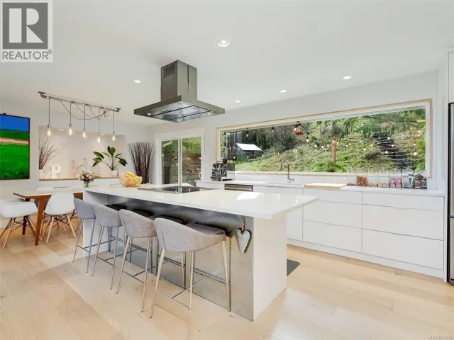 775 Drummond Way, Colwood, British Columbia V9C3R5