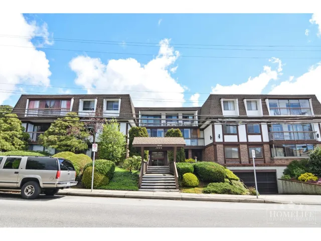 108 1444 MARTIN STREET, White Rock, British Columbia V4B3W7