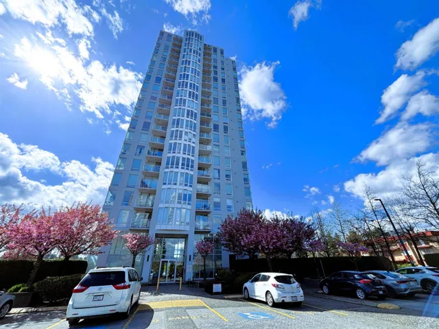 1904 14820 104 AVENUE, Surrey, British Columbia V3R0V9
