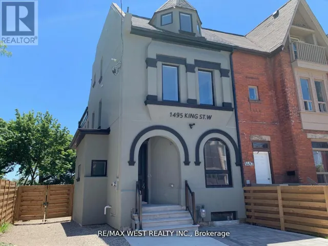 LOWER - 1495 KING STREET W, Toronto (South Parkdale), Ontario M6K1J4