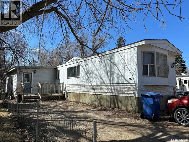 833 Beryl AVENUE, Oxbow, Saskatchewan S0C2B0