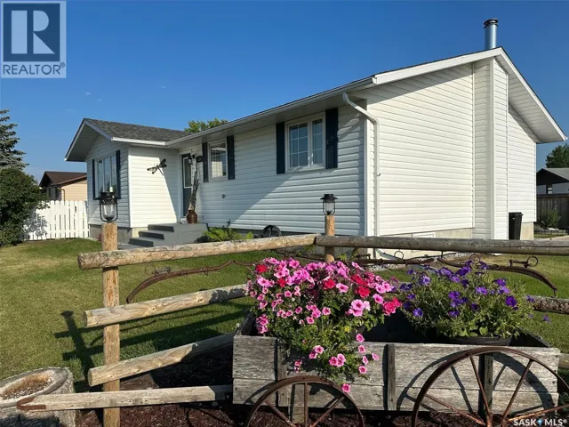 739 Hudson CRESCENT, Hudson Bay, Saskatchewan S0E0Y0