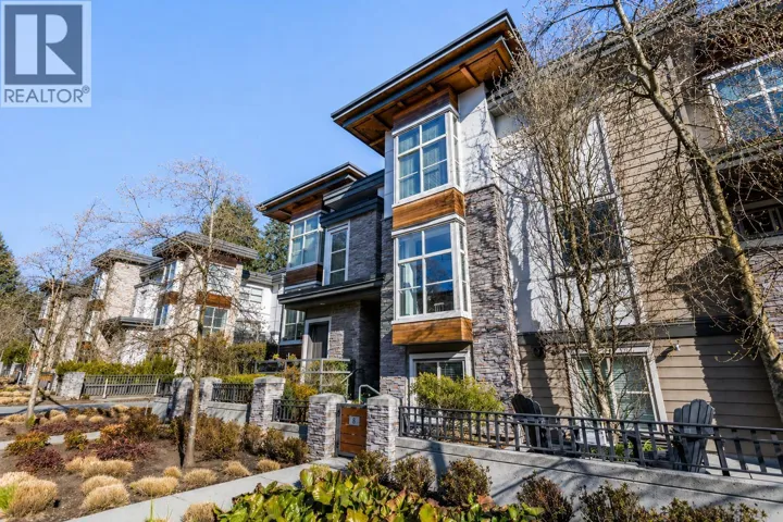 8 3025 BAIRD ROAD, North Vancouver, British Columbia V7K2G5