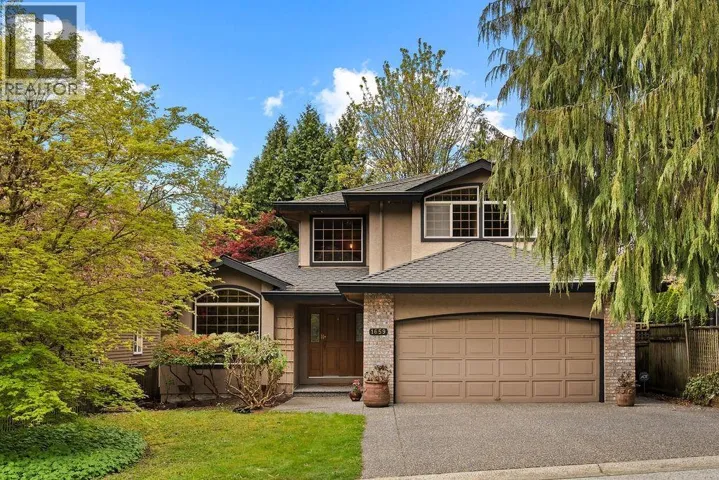 1659 ORKNEY PLACE, North Vancouver, British Columbia V7H2Z1