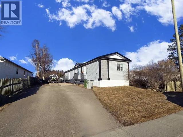 606 52 Street, Edson, Alberta T7E1K9