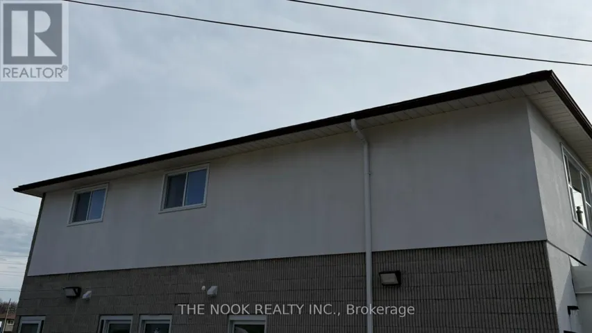 A - 948 SIMCOE STREET N, Oshawa (Centennial), Ontario L1G4W2