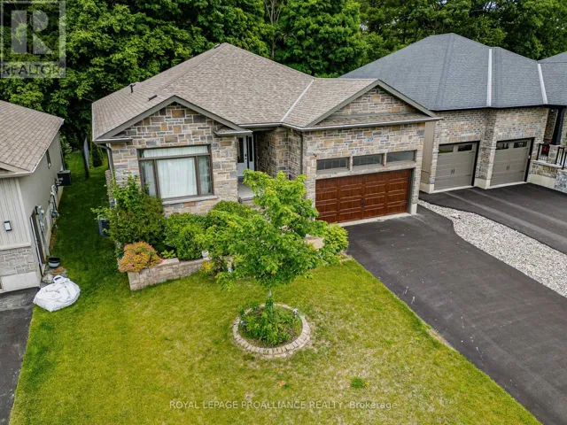 29 AUTUMN GROVE, Quinte West (Murray Ward), Ontario K8V5P4