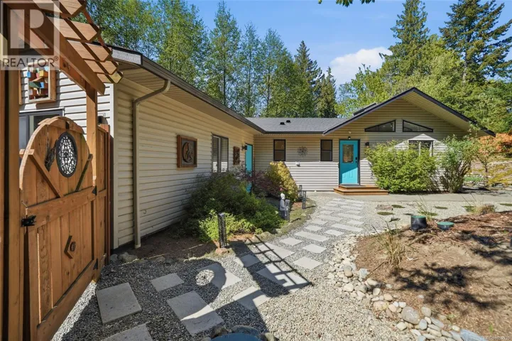 1719 Miama Crt, Qualicum Beach, British Columbia V9K2S3