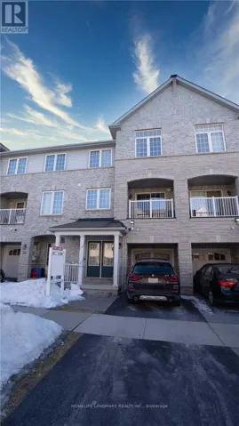 38 SILVESTER STREET, Ajax (Central East), Ontario L1Z0M5