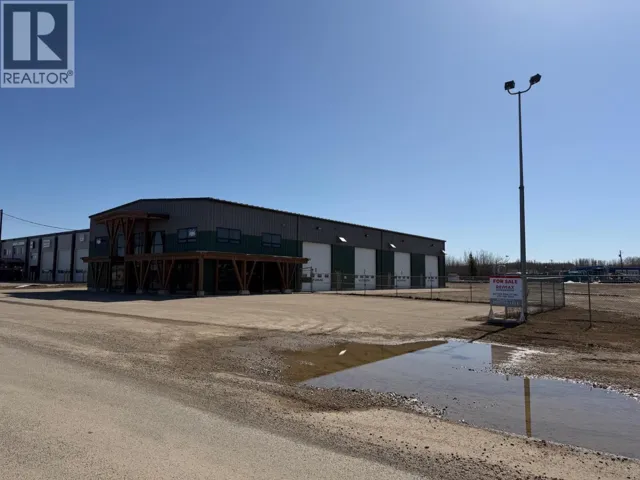 10241 FINNING FRONTAGE ROAD, Fort St. John, British Columbia V1J8A9