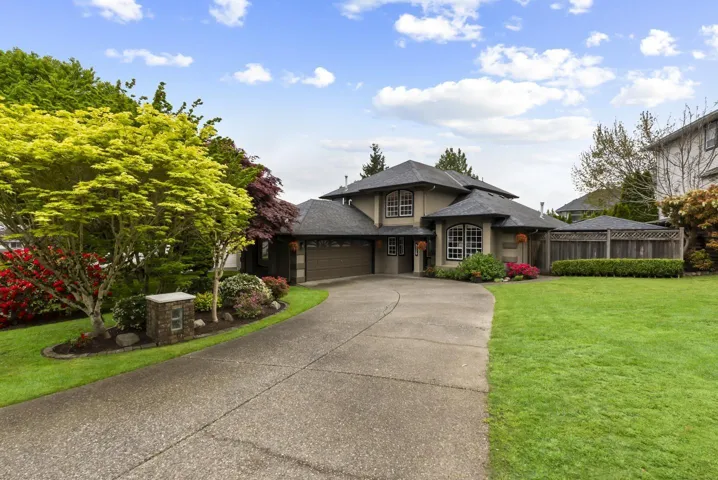 8129 154B STREET, Surrey, British Columbia V3S7X9