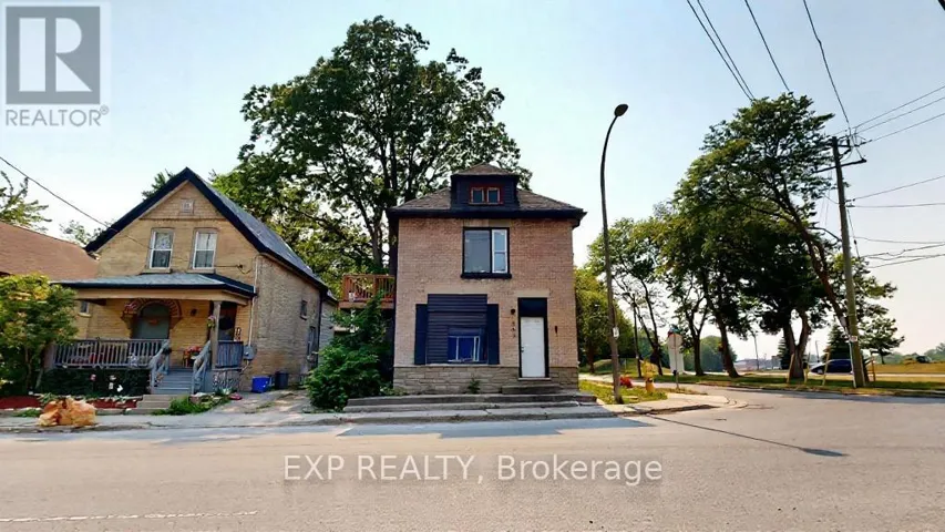 553 QUEBEC STREET, London East (East G), Ontario N5W3Y9