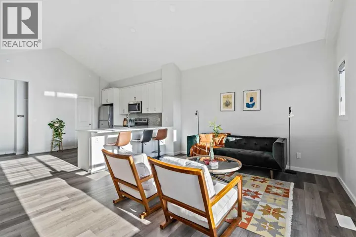 9, 71 Lucas Street NW, Calgary, Alberta T3P1S3