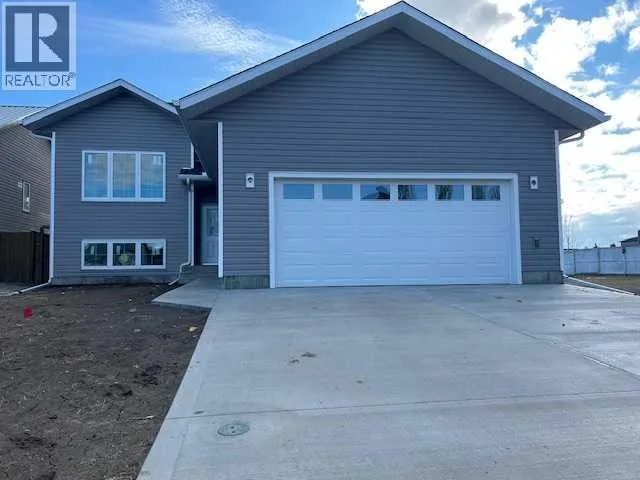 144 Upland Avenue W, Brooks, Alberta T1R1N1