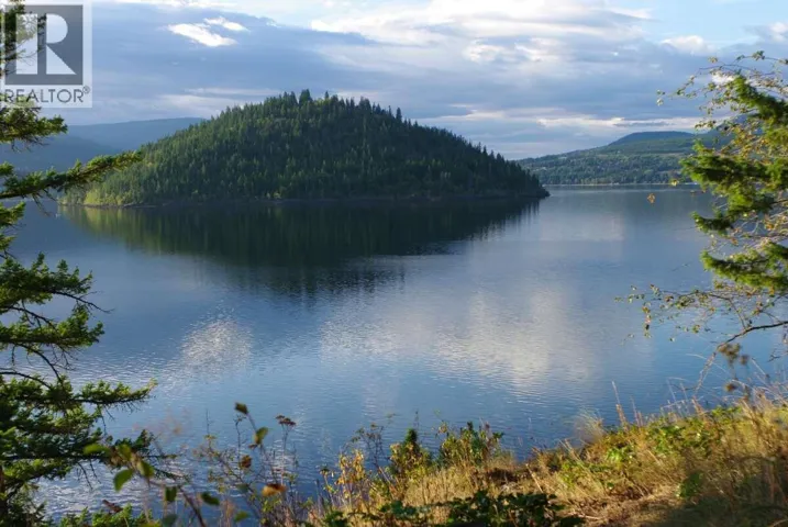 4370 Copper Cove Road, Scotch Creek, British Columbia V0E1M5