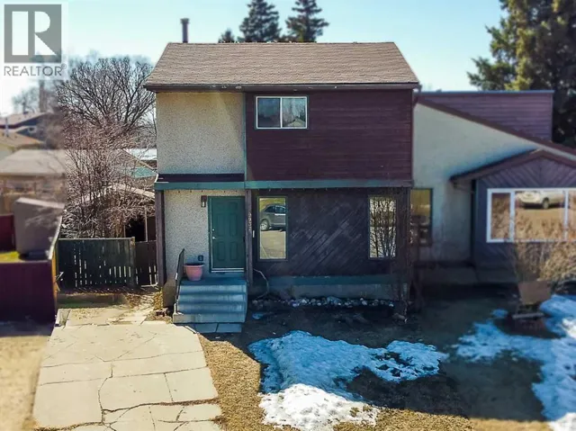 9937 71 Avenue, Grande Prairie, Alberta T8V5T4