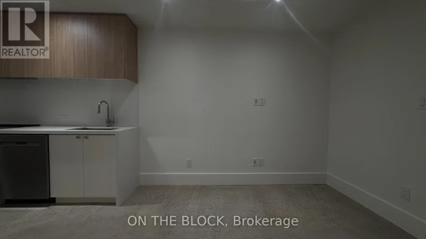 1041 COLLEGE STREET, Toronto (Little Portugal), Ontario M6H1B1