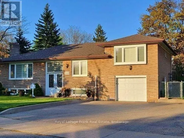 LOWER - 249 LUCAS STREET, Richmond Hill (Mill Pond), Ontario L4C4P9