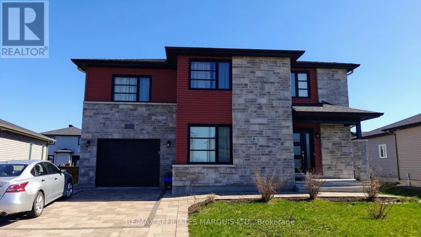 369 BELFORT CRESCENT, Cornwall, Ontario K6H0H4
