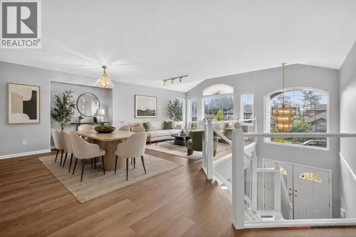 38 TIMBERCREST DRIVE, Port Moody, British Columbia V3H4T7