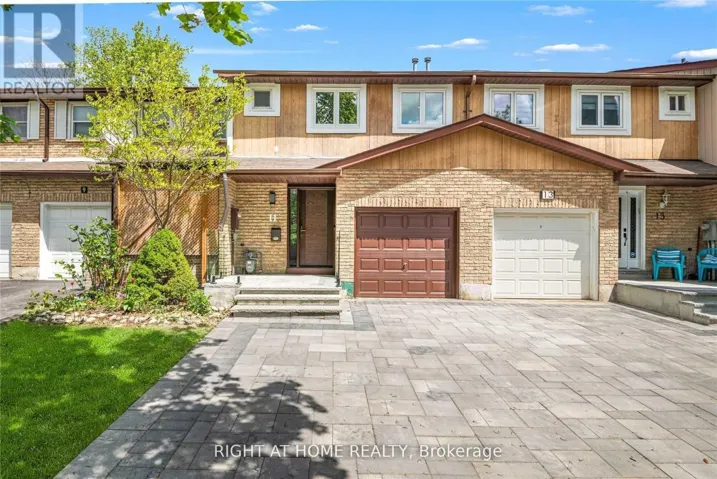 11 MICHAEL DRIVE E, Richmond Hill (North Richvale), Ontario L4C5W6