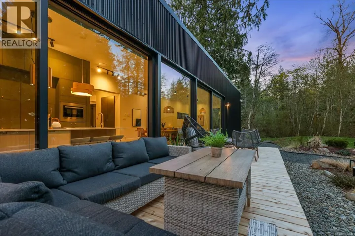4638/4628 Forbidden Plateau Rd, Courtenay, British Columbia V9J1R3