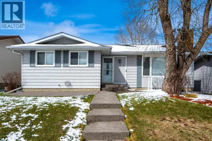 640 Rundleridge Drive NE, Calgary, Alberta T1Y2K9