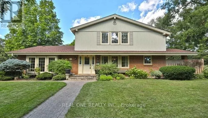 236 ASH TREE WAY, Oakville (FD Ford), Ontario L6J5J2